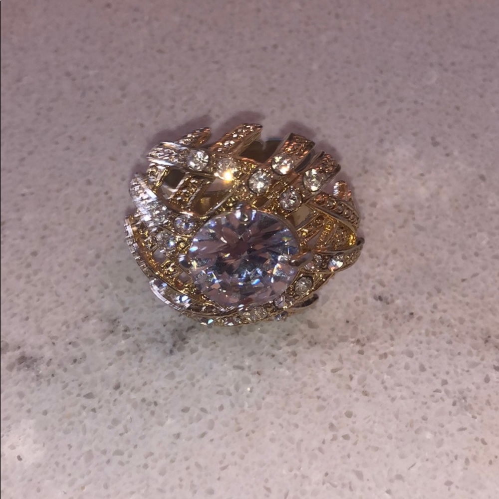 pretty statement ring